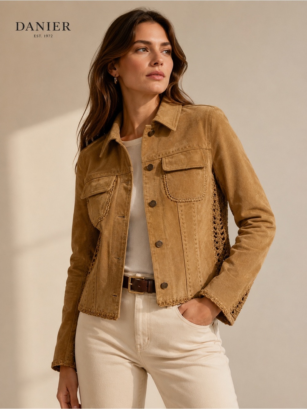 Danier Tan Suede Leather Jacket Crochet Trim Button Front Women’s Medium